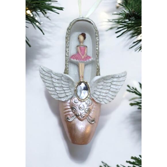 BALLERINA SLIPPER ORNAMENT Christmas Sugar Plum Princess Nutcracker Suite - Picture 1 of 3